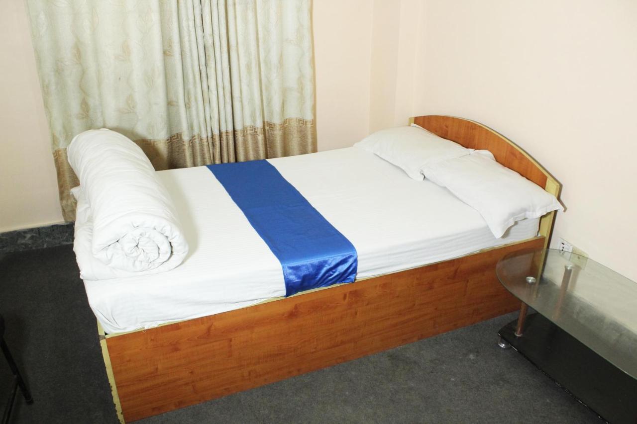 Shangrila Lodge Kathmandu Bagian luar foto