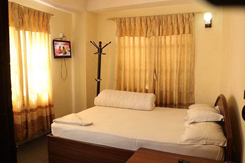 Shangrila Lodge Kathmandu Bagian luar foto