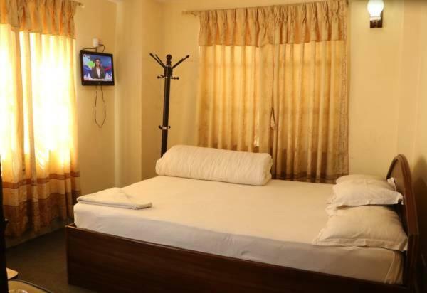 Shangrila Lodge Kathmandu Bagian luar foto